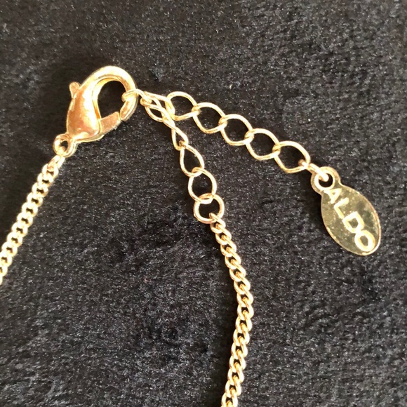 Aldo Pearl Necklace & Black Velvet Rose Earrings - Picture 3 of 7